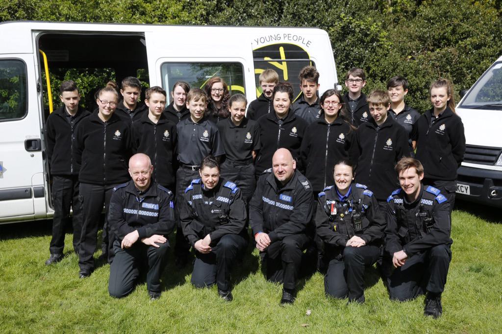 AlcoholHarmCop's tweet photo. The the team of DurhamPolice volunteer cadets & leaders at #DogWise yesterday - great job by our young cadets http://t.co/VOIBKX403s