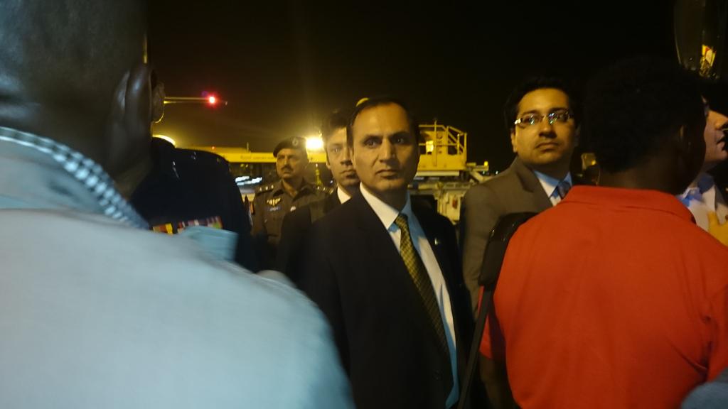 TheRealPCB's tweet photo. After six years #CricketComesHome to Pakistan #PAKvZIM @ZimCricketv http://t.co/xPpfGIKgEC