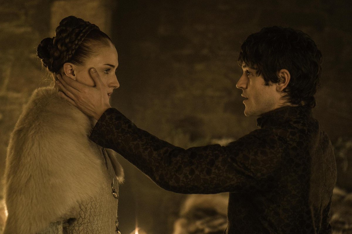 Why did #GameofThrones make that controversial Sansa scene all about Theon? vnty.fr/1cLCQb8