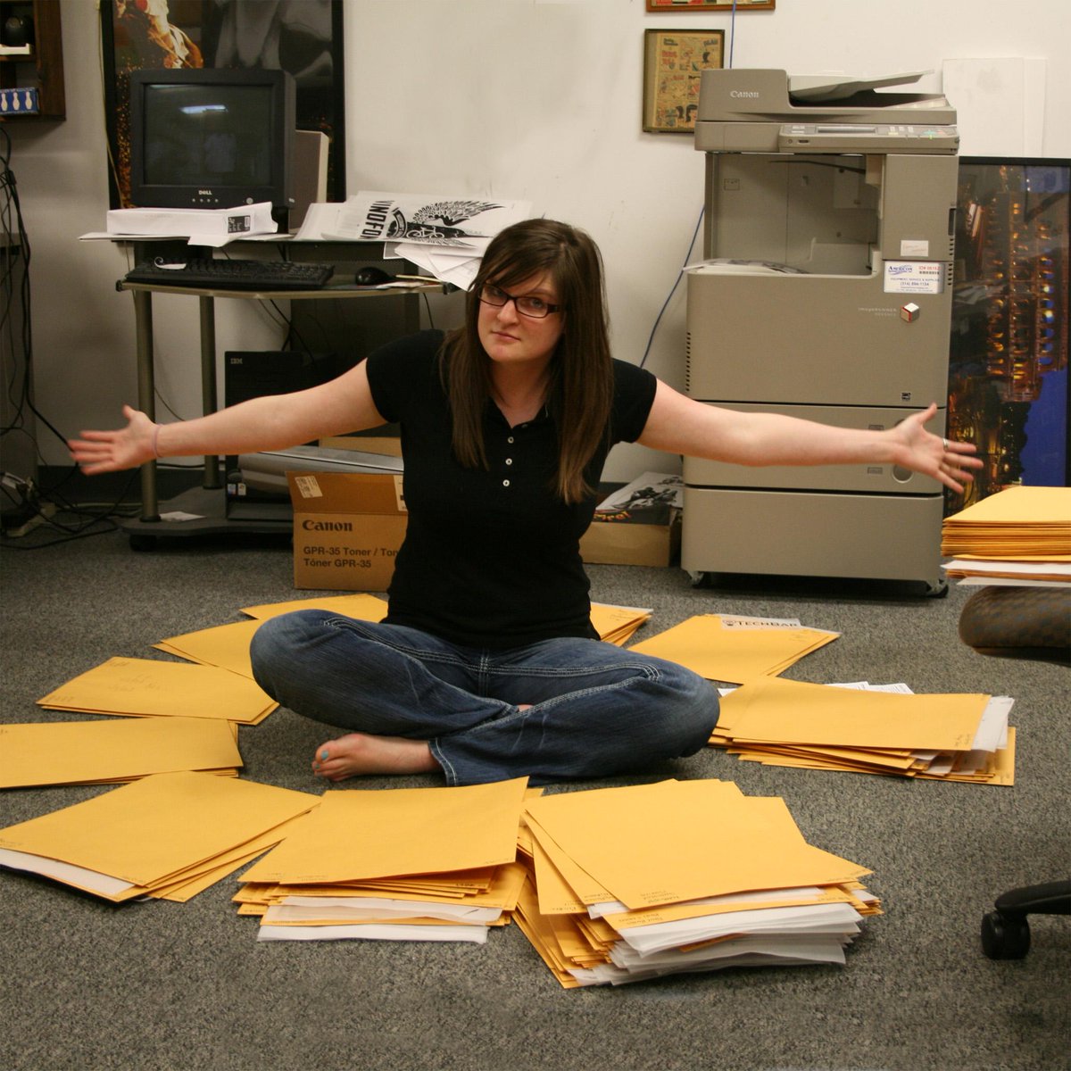 STLTSHIRT's tweet image. Just another #monday at the office. #coworkers #buriedinpaperwork #almostliterally