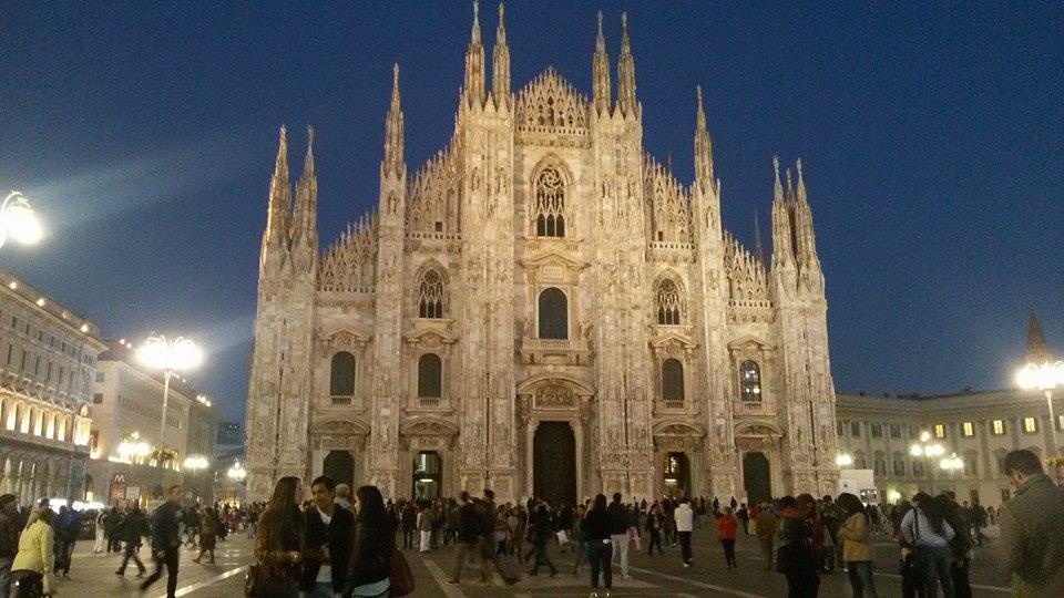 Manastacia89's tweet photo. #milan #remember #anastacia http://t.co/71I2kc3Rfi