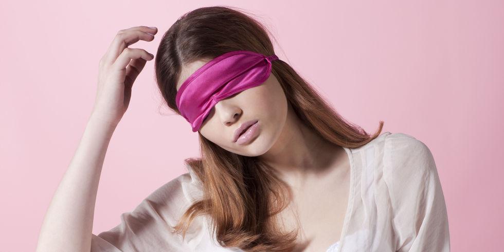 ELLEmagazine's tweet photo. Could your over-the-counter sleeping pill cause dementia? http://t.co/uCqkttOpr7 http://t.co/fPkMvu2Uuv