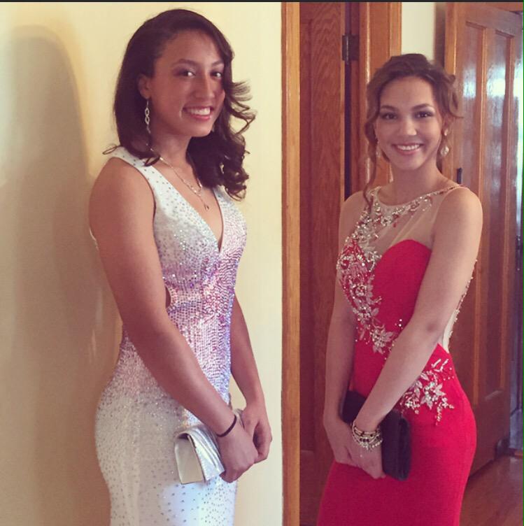 MidwestProm2k15's tweet photo. @abrinaandrewss @ZariyaGonzalez Best Friends 💁👯 #prom #Prom2015 #prom2k15 #prompics #prompics2015 #promposal2k15 http://t.co/MVoaFcX6Ve