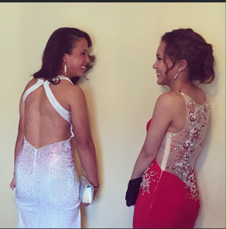 MidwestProm2k15's tweet photo. @abrinaandrewss @ZariyaGonzalez Best Friends 💁👯 #prom #Prom2015 #prom2k15 #prompics #prompics2015 #promposal2k15 http://t.co/MVoaFcX6Ve