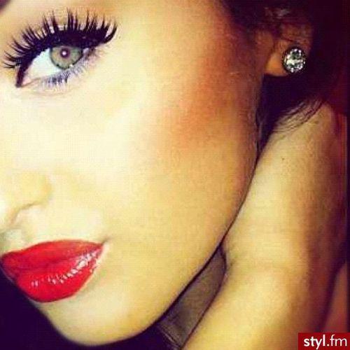 1614Kelly tweet picture