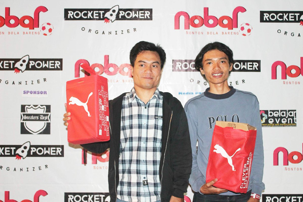 RocketPowerOrg's tweet photo. Doorprize sponsor by @Sneakers_Dept http://t.co/REAbOl9sD1