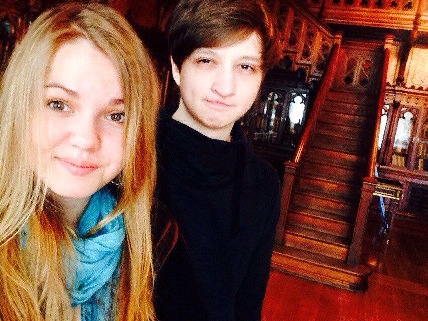 ValeraBabin's tweet photo. С днём рождения,любимый заяц! От чистого сердца желаю тебе быть самой счастливой на свете! И такой же изумительной. http://t.co/GlXbszHM4n