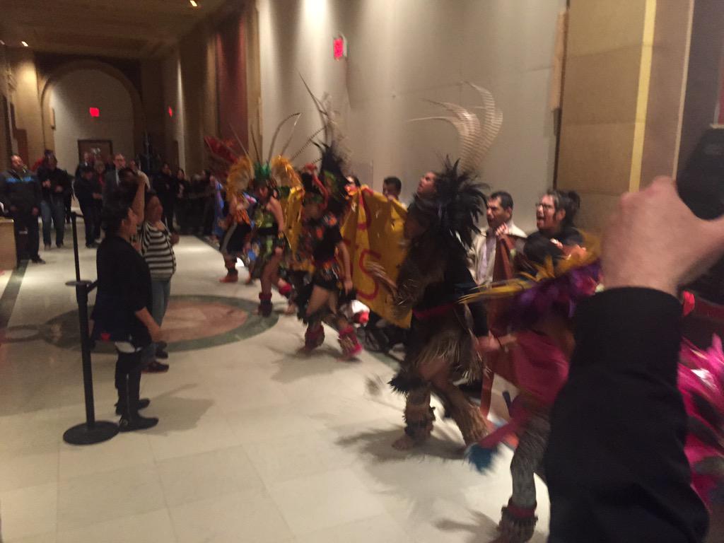 BAnderson319's tweet photo. Beautiful display of dance and protest at #SessionFailure at #mnleg @ISAIAHMN http://t.co/dW9SCzDbQ9