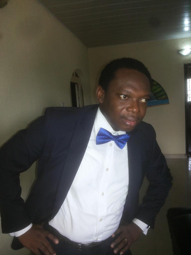 sakintewe's tweet photo. Akin's http://t.co/8aeZTJFFEJ