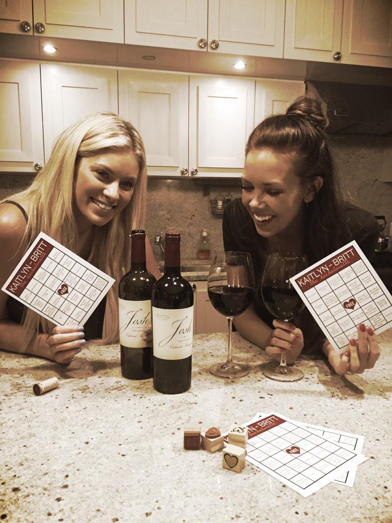 kellytravisty's tweet photo. Two bottles, two bachelorettes. #TeamKaitlyn #TheBachelorette http://t.co/6RsTOta3gt