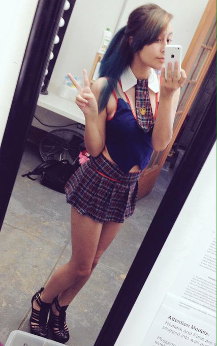Schools out and it's finally time to play on @KinkLive 🍭 Come join me, my hitachi, and my fucking machine<a class="tags" target="_blank" title="On Twitter" href="/?out=eyJ0eXAiOiJKV1QiLCJhbGciOiJIUzUxMiJ9.eyJpYXQiOjE3MjMyMTU1OTEsImlzcyI6InR3cG9ybnN0YXJzLmNvbSIsIm5iZiI6MTcyMzIxNTU5MSwiZXhwIjoxNzU0NzUxNTkxLCJyZWRpcmVjdF91cmwiOiJodHRwczovL3R3aXR0ZXIuY29tL0tpbmtMaXZlIn0.NT8BKuNrIZDes2AZ4zTbniRA9CT1y1dnBVMC5uQBwWli270J94GVRHuFGWiGe8ROB0m3RX5gxhCb7b88EEj3Eg">@KinkLive</a><a href="/tag/teen"class="tags"><span>#teen</span></a><a href="/tag/pussy"class="tags"><span>#pussy</span></a>