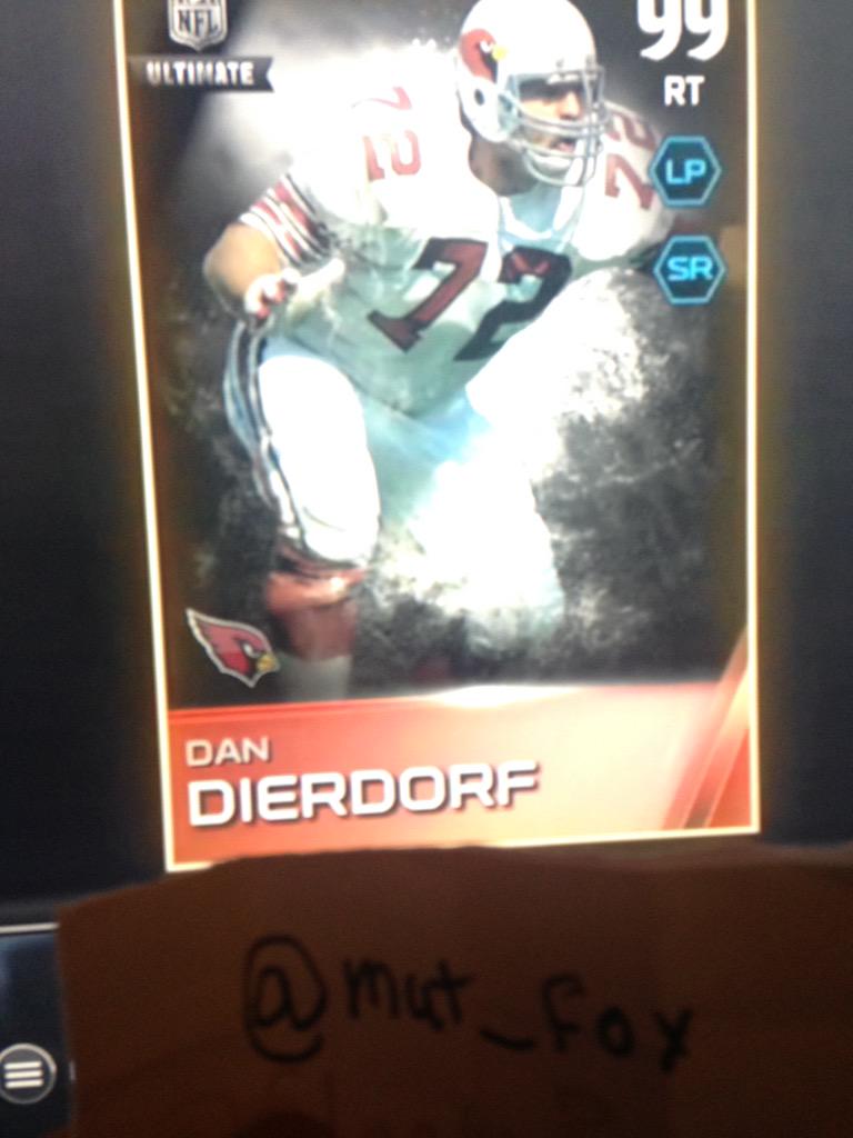 mut_fox's tweet photo. End of mut giveaway RT and follow to enter shoutout=better odds @WeFindGiveaways ends at 175 RTs or 300 followers http://t.co/8cHEOp2WV7