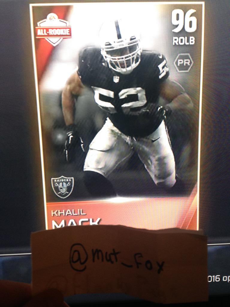 mut_fox's tweet photo. End of mut giveaway RT and follow to enter shoutout=better odds @WeFindGiveaways ends at 175 RTs or 300 followers http://t.co/8cHEOp2WV7