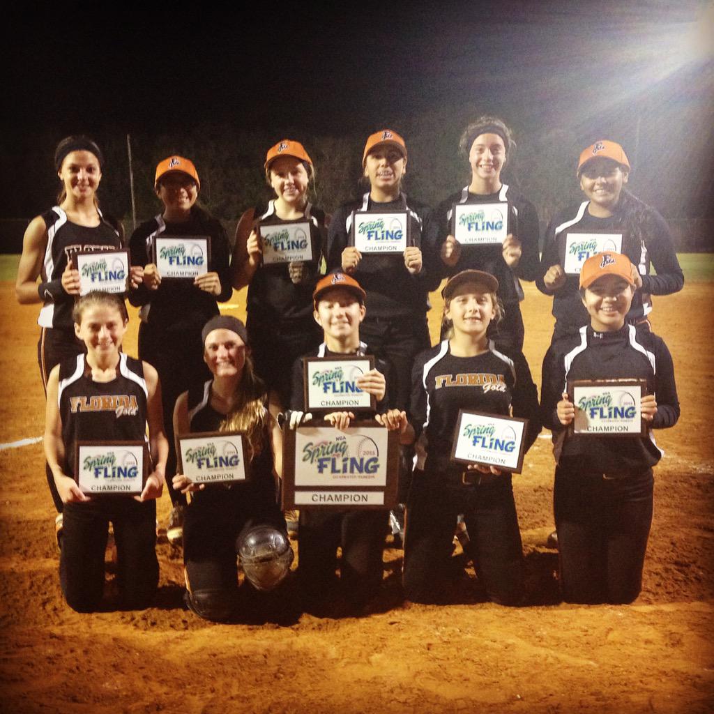 FLGoldSoftball's tweet photo. http://t.co/zKBqWBfqmF