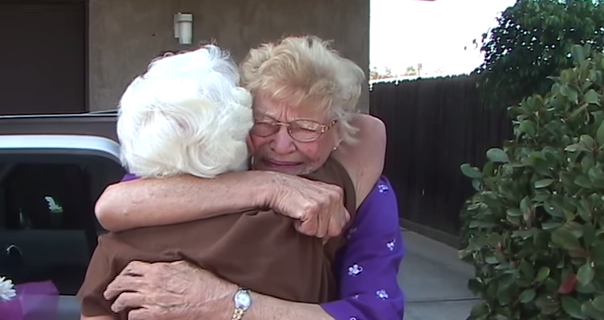 Flipopular's tweet photo. She Was Raped At 16 And Got Pregnant, 77 Years Later, She Met The Baby She Gave Up http://t.co/MUC4Fjg79h http://t.co/kPjEZ3aZGt