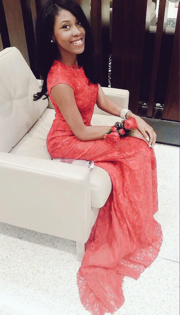 MidwestProm2k15's tweet photo. @AmerikkkaTheG 😍♥️ #prom #Prom2015 #prom2k15 #prompics #prompics2015 #promposal2k15 http://t.co/Ire8Zktn8x