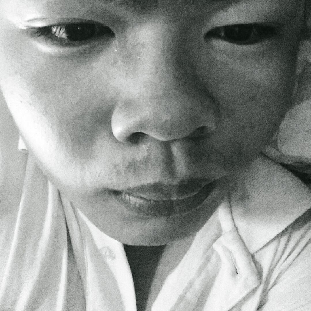 airel429's tweet photo. 我就是喜欢在没人的地方抒发情绪...
我就是哭过了...
对...
我就是哭过了... http://t.co/yRDnkDaErQ