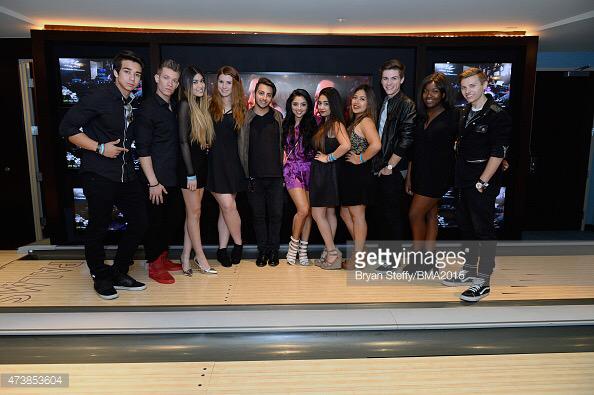 JazmineJLucero's tweet photo. I had such a blast with these amazing people. 💜🎉🙏🏼😽 http://t.co/hIvM4wLwuz
