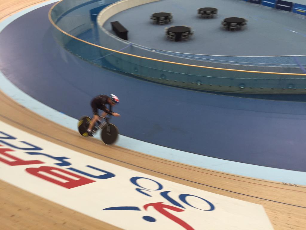 jessbowie's tweet photo. Very proud to be watching my fiancรฉ @susborne as he attempts #TheHourRecord in the Olympic velodrome http://t.co/73GJO9KfnI
