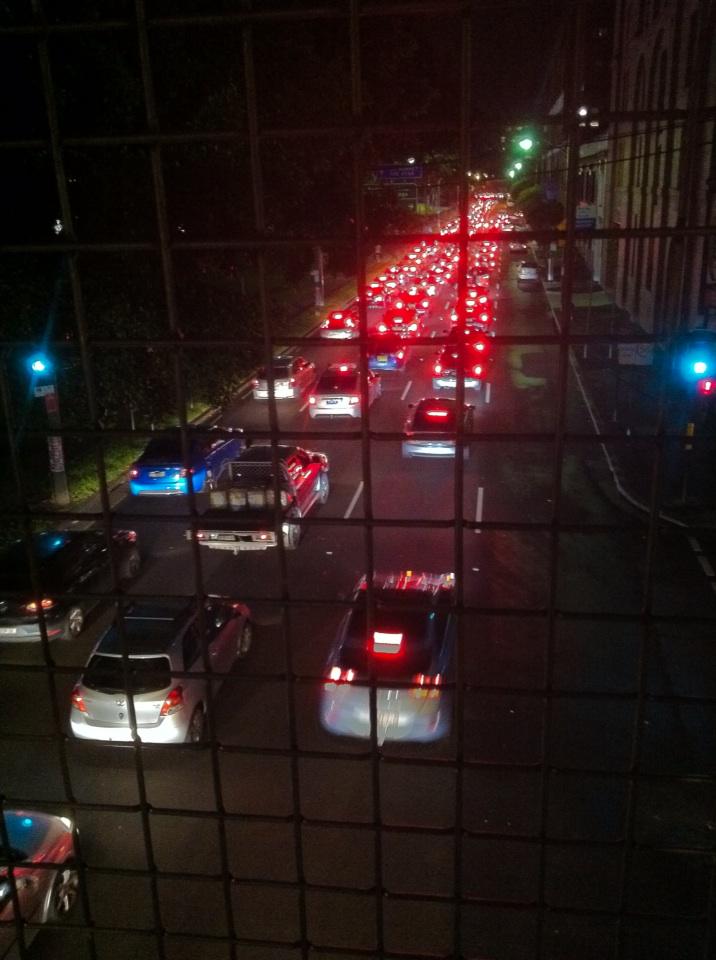 RossMacstudio's tweet photo. Grid #photosintransit http://t.co/Ek2Mf3uP3a