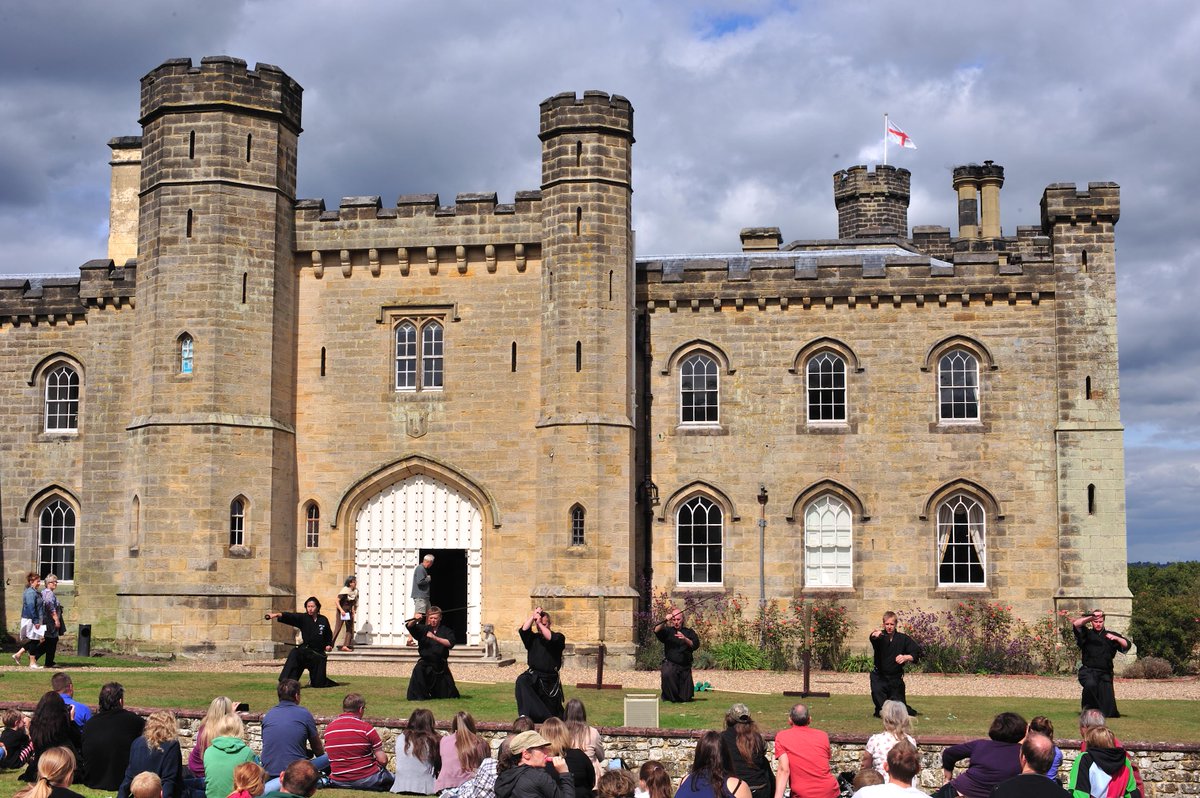 VisitSEEngland's tweet photo. Immerse yrself in #Japanese culture incl. Samurai sword displays, Tea ceremony &amp; Bonsai Trees @Chidd_Castle on 14Jun http://t.co/OVpDTsYzq1
