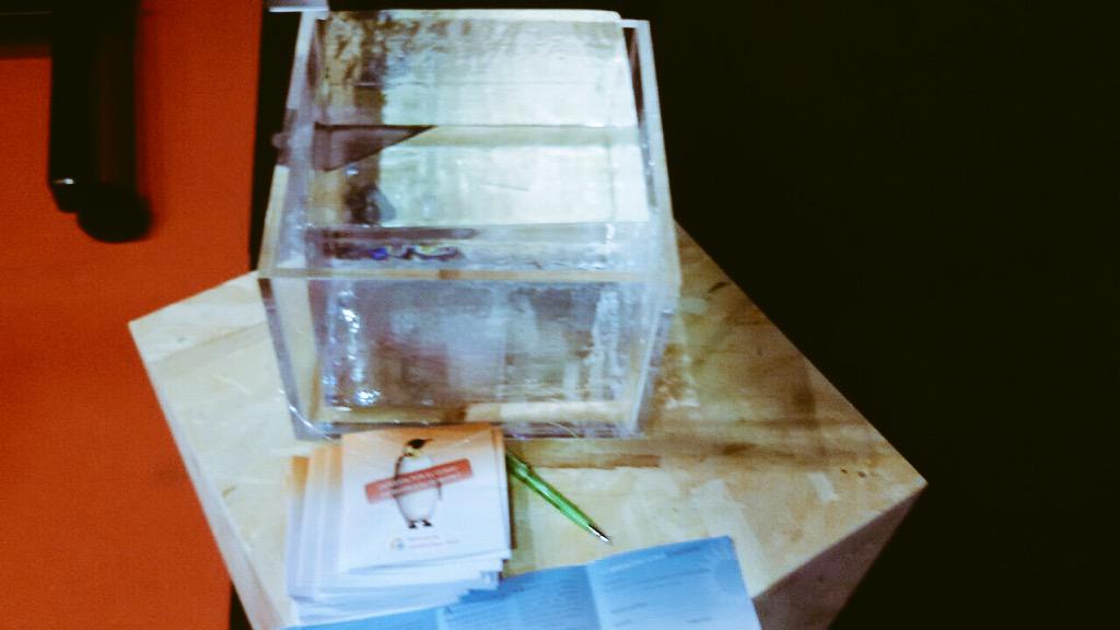 MWassouf's tweet image. Qué comiencen las apuestas! @PlataformaPEP @PapikCH @ConstrumatBCN #BeyondBuildingB #IceCubeBet