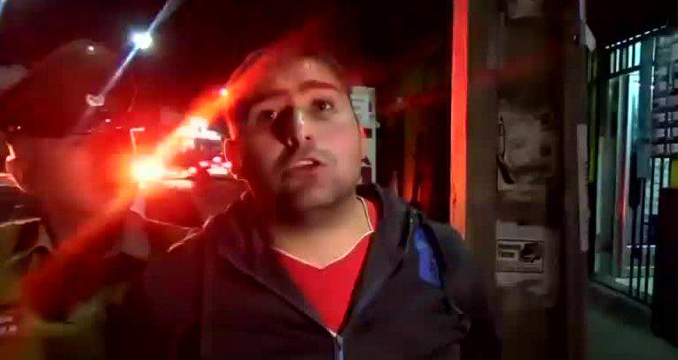 AlertaMaximaCHV's tweet photo. #AlertaMáxima Joven intentó ocultar intento de robo con curiosa excusa ante Carabineros► http://t.co/b5NBIv3qV0 http://t.co/7jz4xlHJaH