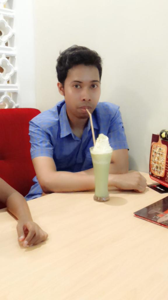 Fathur_Gaara's tweet photo. http://t.co/YLEqdqWk8Z