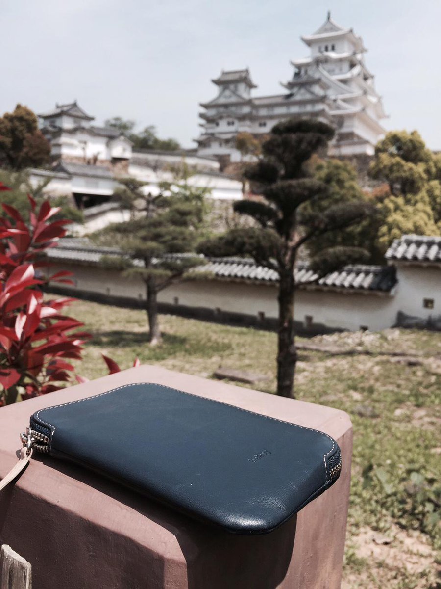 Bellroy's tweet photo. Adventure bound in #japan, thanks for sharing Kyoko! #pocketplus #mybellroy #himejicastle http://t.co/g51ZetzAWe