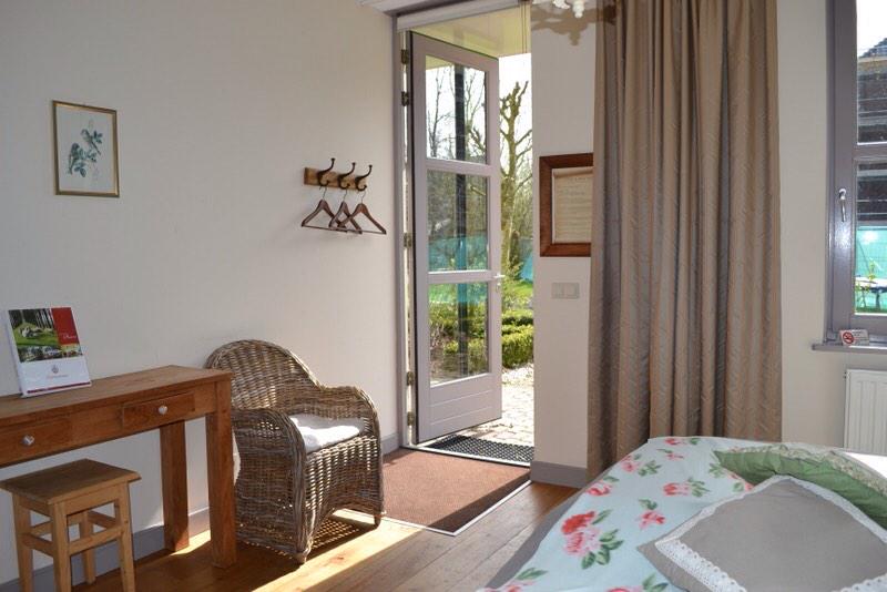 OpenHuizenLink's tweet photo. Huis (ver)kopen? #OpenHuizenLink #OpenHuis elke 1e+3e zaterdag bij onze woningen, 6 en 20 juni! http://t.co/OOzOssmk4Z