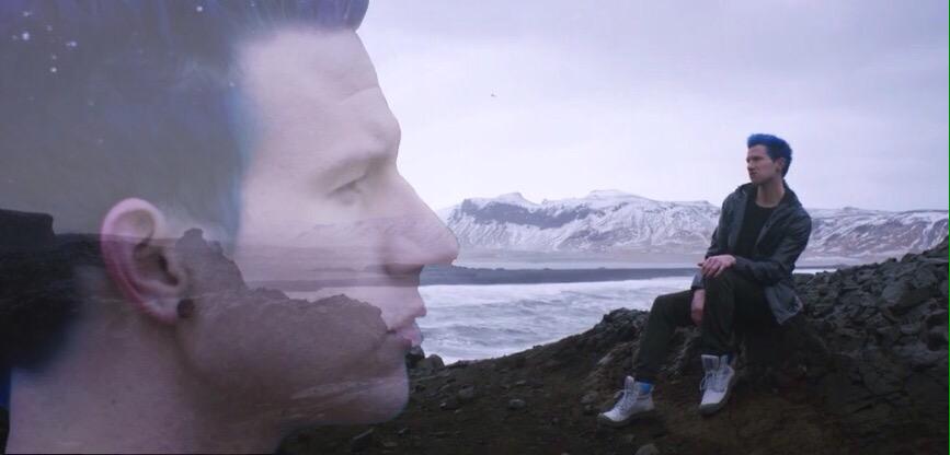 loveablefranta's tweet photo. ⭐️I made an edit of the stars music video!⭐️ #WatchStarsMusicVideo
👉https://t.co/Yt5XJ6i632
@RickyPDillon dm me?💞 http://t.co/WsZgXp9ql1