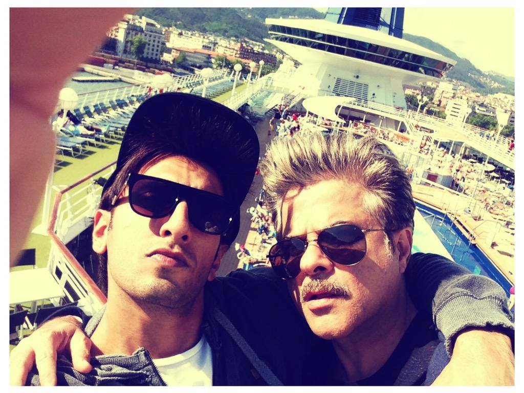 FarooquiShakeeb's tweet photo. @AnilKapoor SIR SAW THE TRAILER, YOU'RE FAB. AS ALWAYZ
@RanveerOfficial I LIK YOUR LUK, & LOVED #PHBR SONG http://t.co/L4sWg78WsO