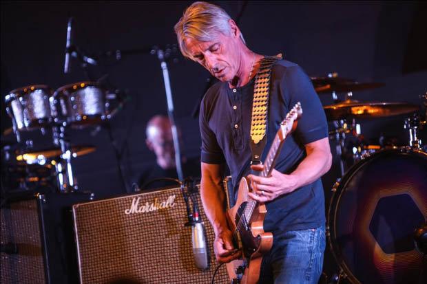 PaulWellerClub's tweet photo. Brighton rocks thanks to secret show from Modfather #PaulWeller -> http://t.co/TrZhoi26Pz http://t.co/EmRMiqIOtN