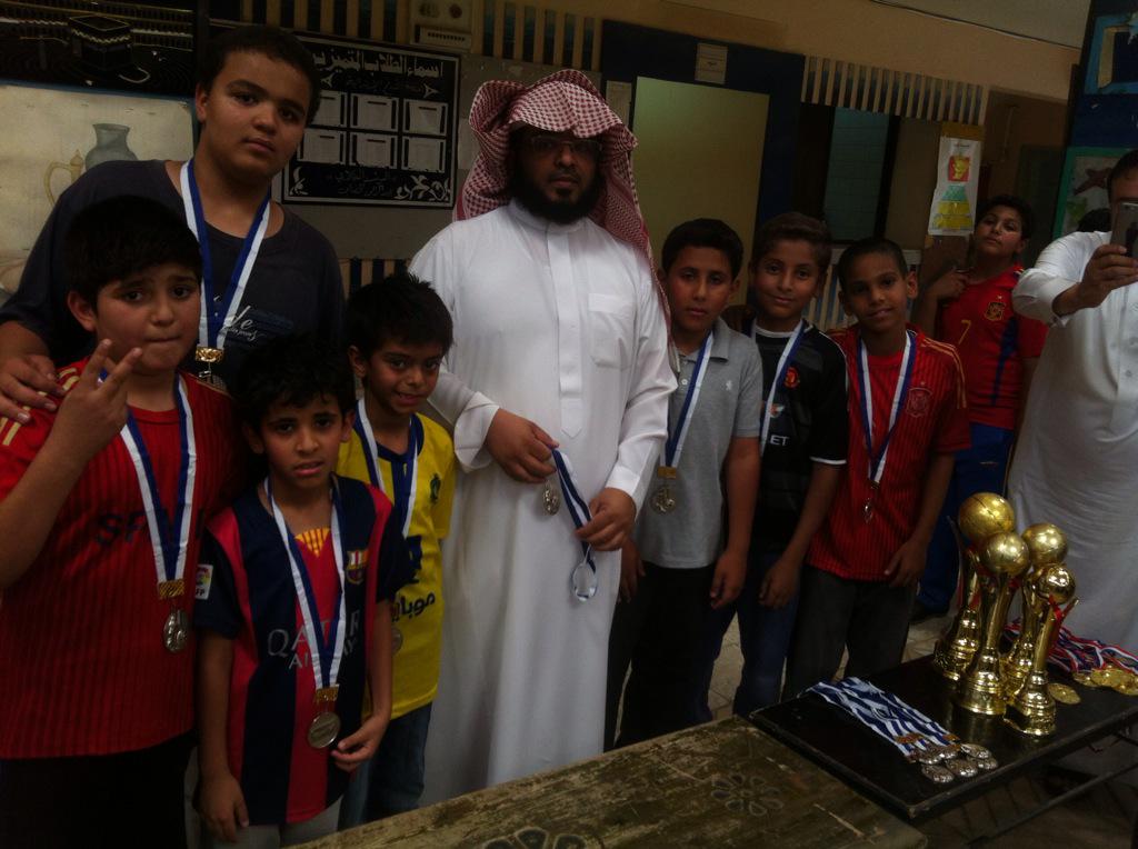 arqam1234's tweet photo. لقطات من التتويج http://t.co/fbyhzdgFga