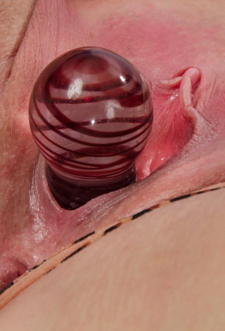 Just the tip... Porn Star Eliza Allure. Video at http://t.co/SKruknTT9R and http://t.co/2yKuZ2s7M9 http://t<a href="/tag/camgirl"class="tags"><span>#camgirl</span></a><a href="/tag/manyvids"class="tags"><span>#manyvids</span></a>