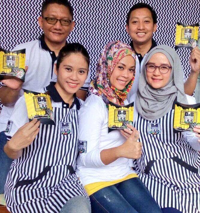 BIB Bread in Black tweet media