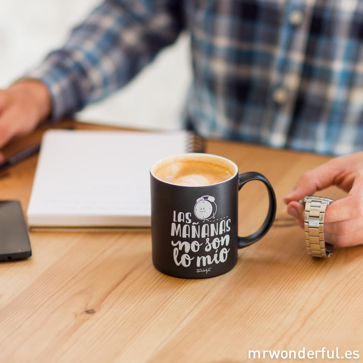 mrwonderful_'s tweet photo. Si por mucho café que tomes, las mañanas no son lo tuyo, aquí tienes tu taza ideal http://t.co/rvGH8ZWIfm http://t.co/0DQjucw7pB