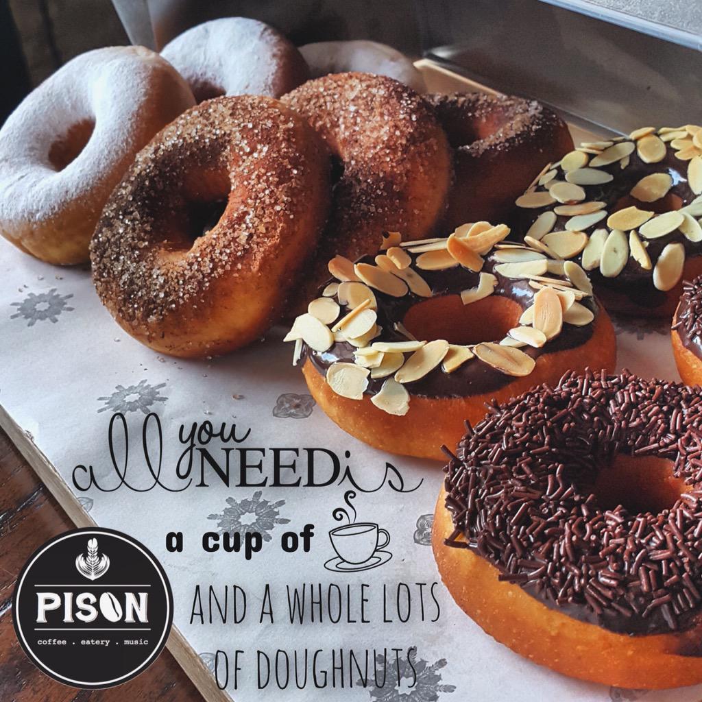 Well..as it says -- Fresh homemade classic doughnuts. Goes really well with a cup of coffee!! 🍩🍩🍩