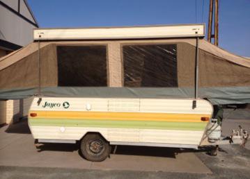 donwhippet's tweet photo. @CyclingCentral I see Orica Greenedge have rolled out their motor home for Simon Gerrans at the Giro #marginalgains http://t.co/jpM7du78KO
