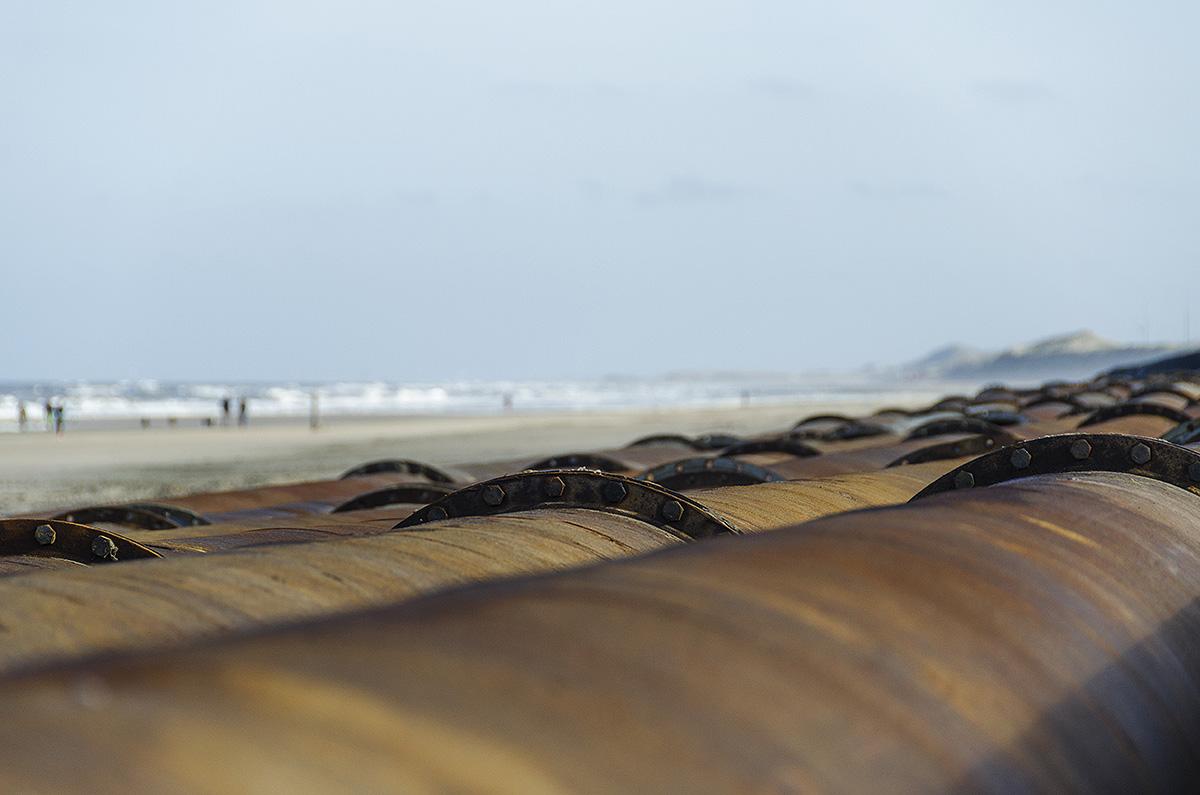 AlexanderBalk1's tweet photo. #zandsuppletie at #bergenaanzee preparations. http://t.co/nHMrTT8U15