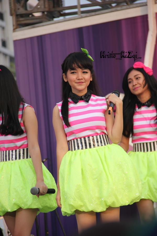 KalikaFansIndo's tweet photo. #SharePictTeens @Teens_Adel at INBOX Summarecon Digital Center 17.05.15 http://t.co/s5bReLimjA