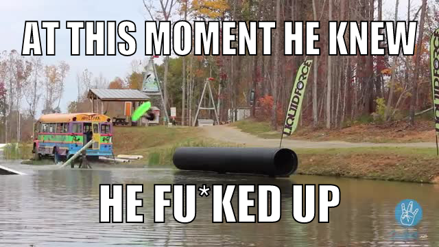 Gwakenet's tweet photo. All of us #wakeboarders experienced a moment like this... Wait... Maybe not just like this! o.O #Jibtopia http://t.co/dYotzWdUwj