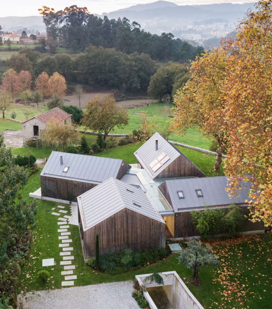 DesignMarool's tweet photo. #House of Four Houses - Portugal - http://t.co/fqY4HX7PDm - #Architecture #Home #HomeDecor #InteriorDesign http://t.co/MYnskJQjlx