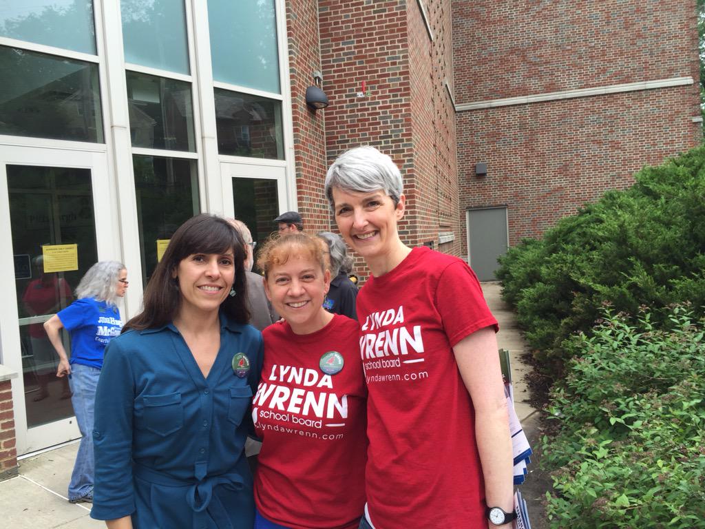 Yinzercation's tweet photo. Working the polls this morning for @lyndawrenn! Strong schools = strong city. #VoteWrenn519 #PghSchoolBoard http://t.co/c6vKLSiedh
