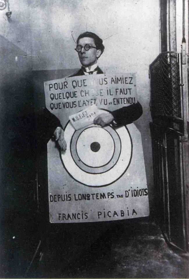 adinaochi's tweet photo. ca sa iubiti ceva, trebuie sa il fi vazut si inteles de mult timp.... idiotilor! http://t.co/Edyk4PCZOl