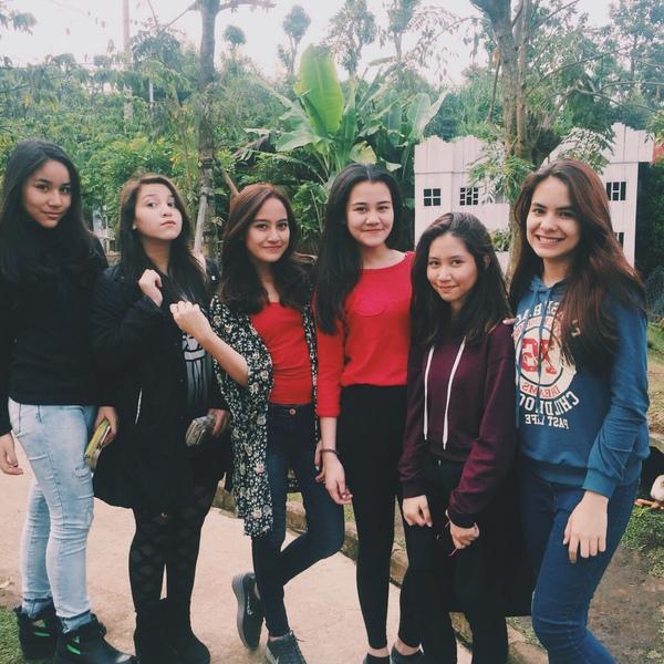 New post💦holiday at lembang with best friend😘 <a href="/salshaabilaa/">salshabilla adriani✨🌙</a> <a href="/AaliyahMasssaid/">aaliyah massaid</a> @kintanpryn <a href="/steffizmr15/">Stefhanie Zamora</a> 🚗