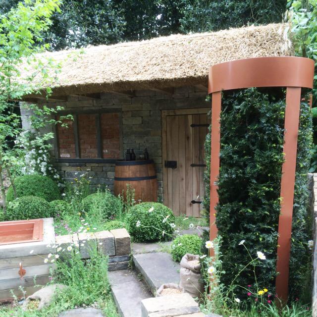 Welcome2Yorks's tweet photo. Please vote for Yorkshire's #BrewersYard in the best Artisan garden category! http://t.co/pUb9IVl2tO http://t.co/Wn2ZrC9oyo