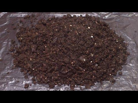 Harvesting Worm Castings From a Flow-Through Worm Bin vid.staged.com/2Kvp #rawfood #health