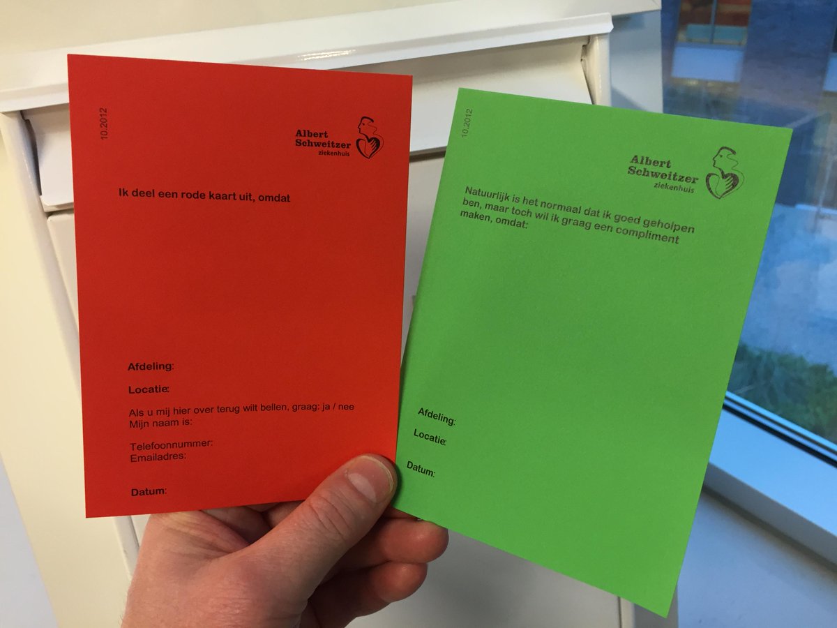Overal in ons ziekenhuis kun je je feedback/ klacht/ compliment makkelijk achterlaten op een rode of groene kaart!