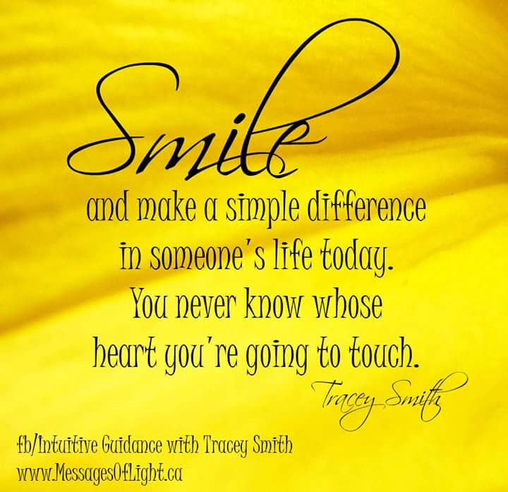 MarliskaB's tweet photo. #Smileeeeeeee 😙😙😙😙😙 
second part of my holiday, kisses .... 🙋 http://t.co/Yq5BtvIkAc